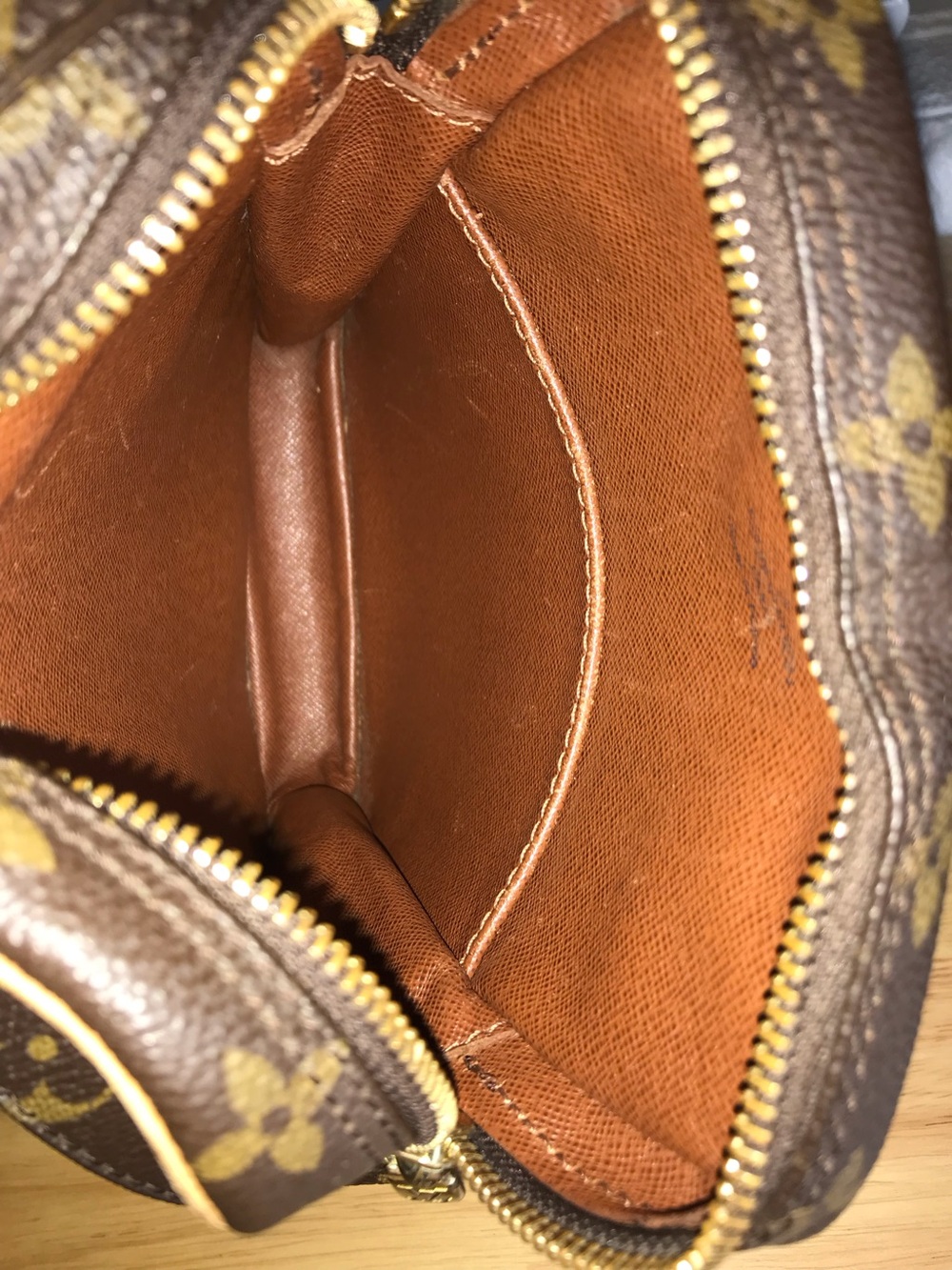 ✅LV AUTHENTIC Monogram Messenger UNISEX Bag LOUIS Vuitton - Picture 7 of 14